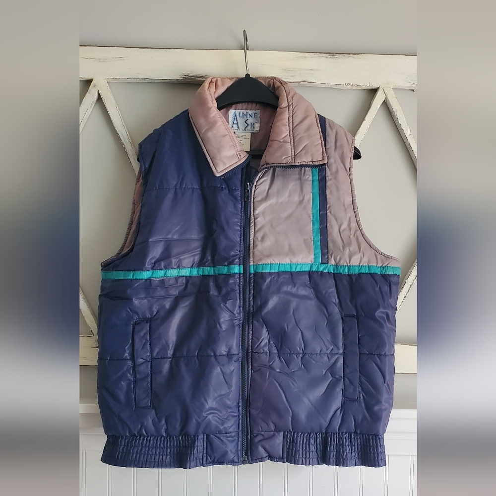 Alpine Ski Vintage Ski Vest Retro Fashion 70s puffer vest Size Large